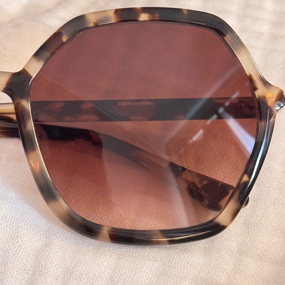 KREWE Jackie malt multi sunglasses black white new main image 12